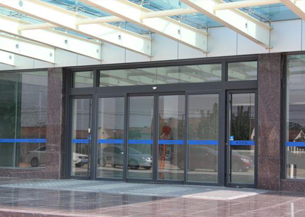 济南肯德基门,青青草视频成人厂家